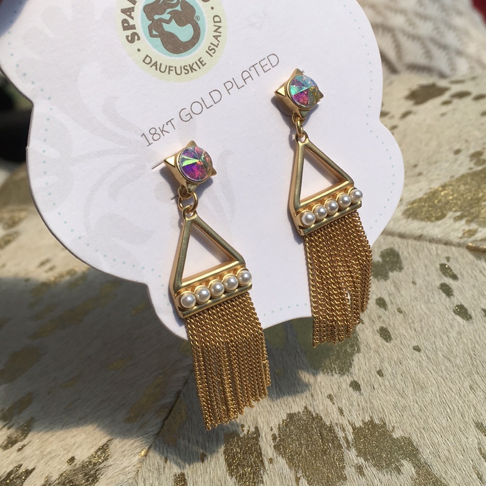 Mod pearl tassel earrings